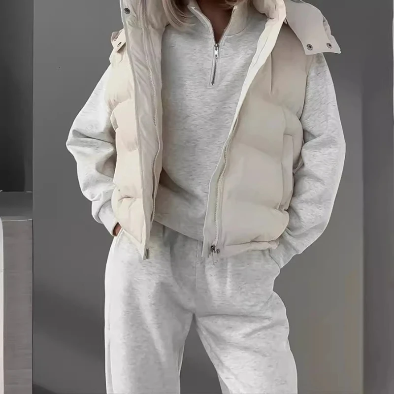 

2025 Autumn and Winter New Fashion Trend Thickened Warm Vest Sleeveless Cotton Jacket