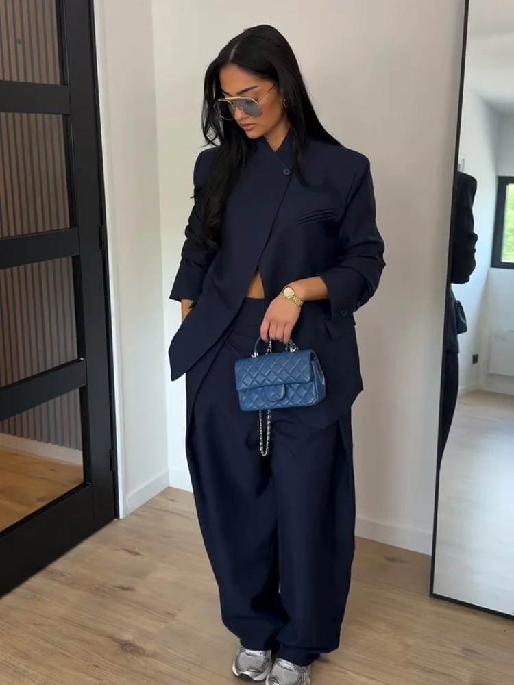 Image of Herbstliches Damen-Hosen-Set mit Ein-Knopf-Verschluss, Langarm, Stehkragen, Taschen und Weiten Hosenbeinen, Schicke Damen-Streetwear für Pendler 2026 Büro