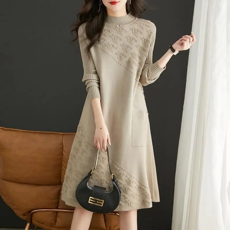 Women's Knitted Dress 2025 Spring Winter New Female Western-Style Vestidos Thickened Bottoming Undershirts With Sweater Skirt.