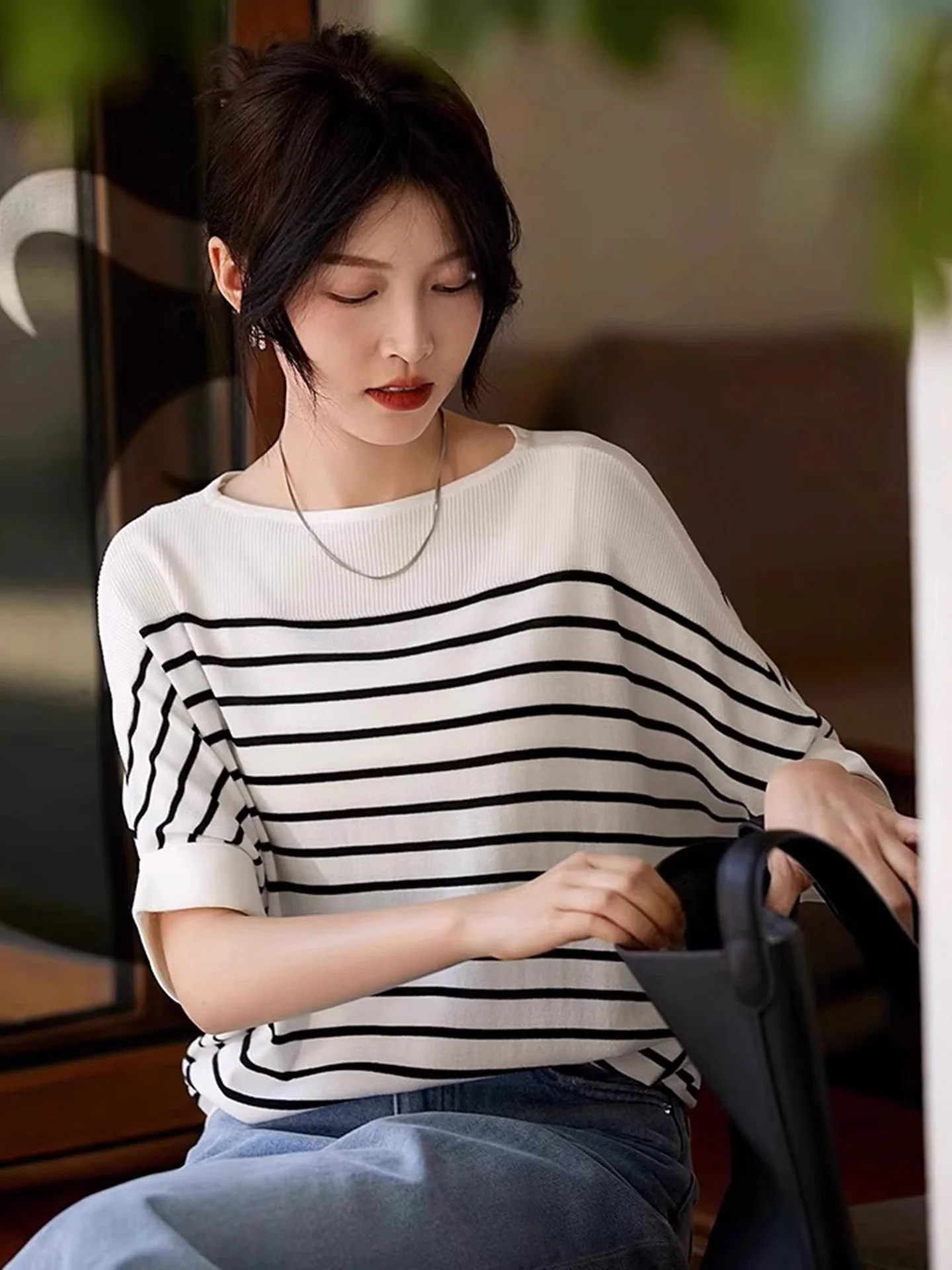 

Модный свободный вязаный топ для женщин, лето 2025, в полоску, с цветными блоками, круглым вырезом, коротким рукавом, повседневный шик