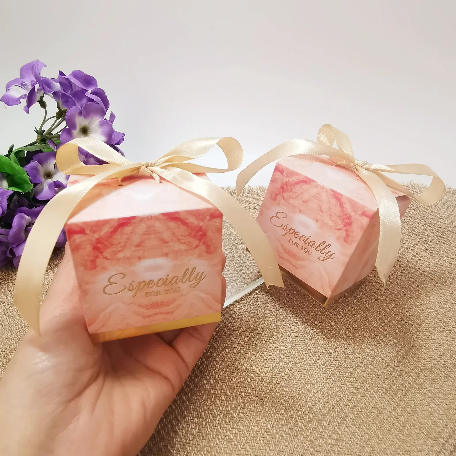 

Wedding Decoration Gift Box Ribbon Sweet Candy Boxes Packaging Gift Bags Birthday Party Favors Paper Boxes for Wedding Event