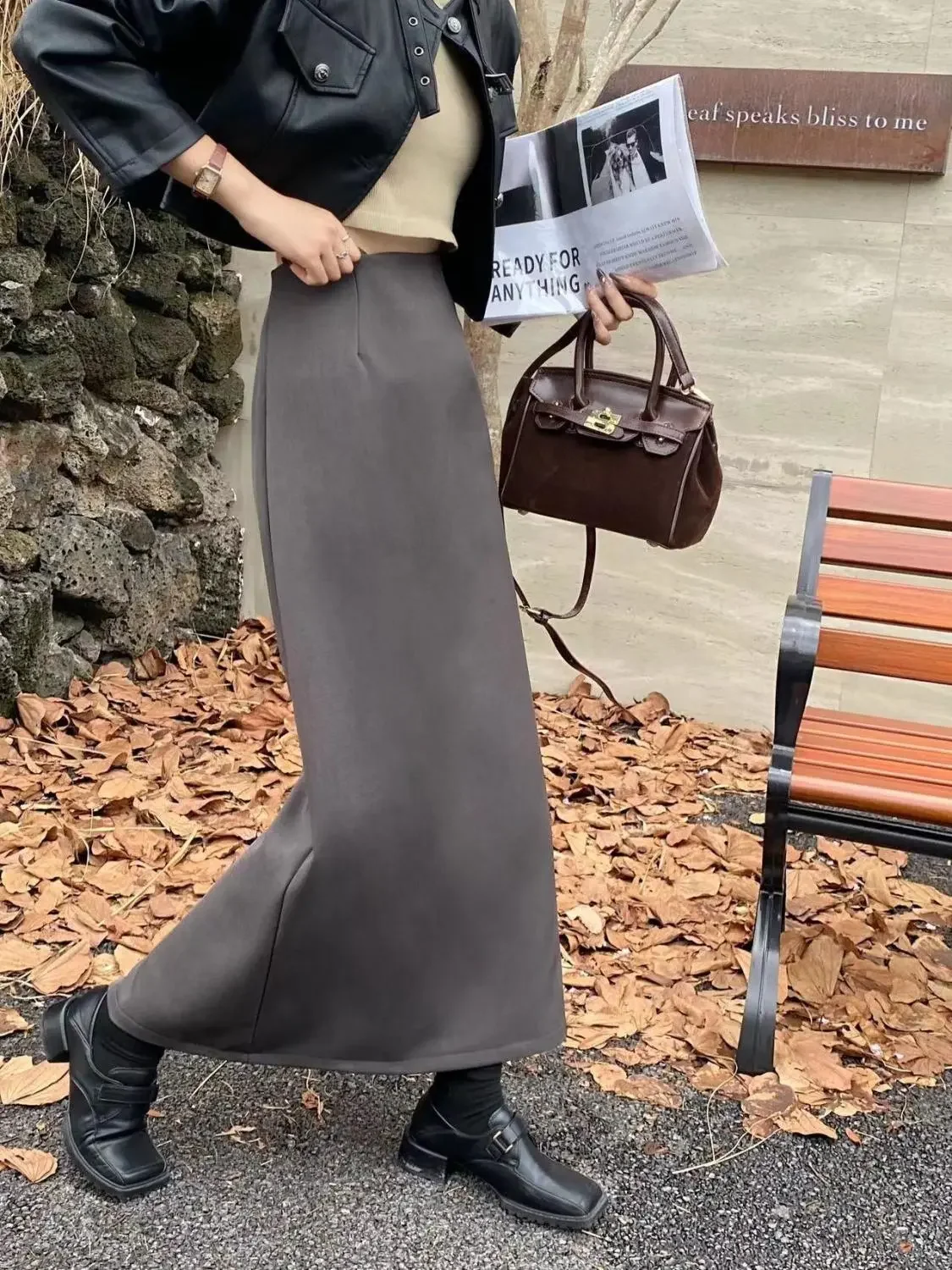 2025 Autunno nuova gonna ampia elegante vita alta anca sottile e dritta lunga per le donne