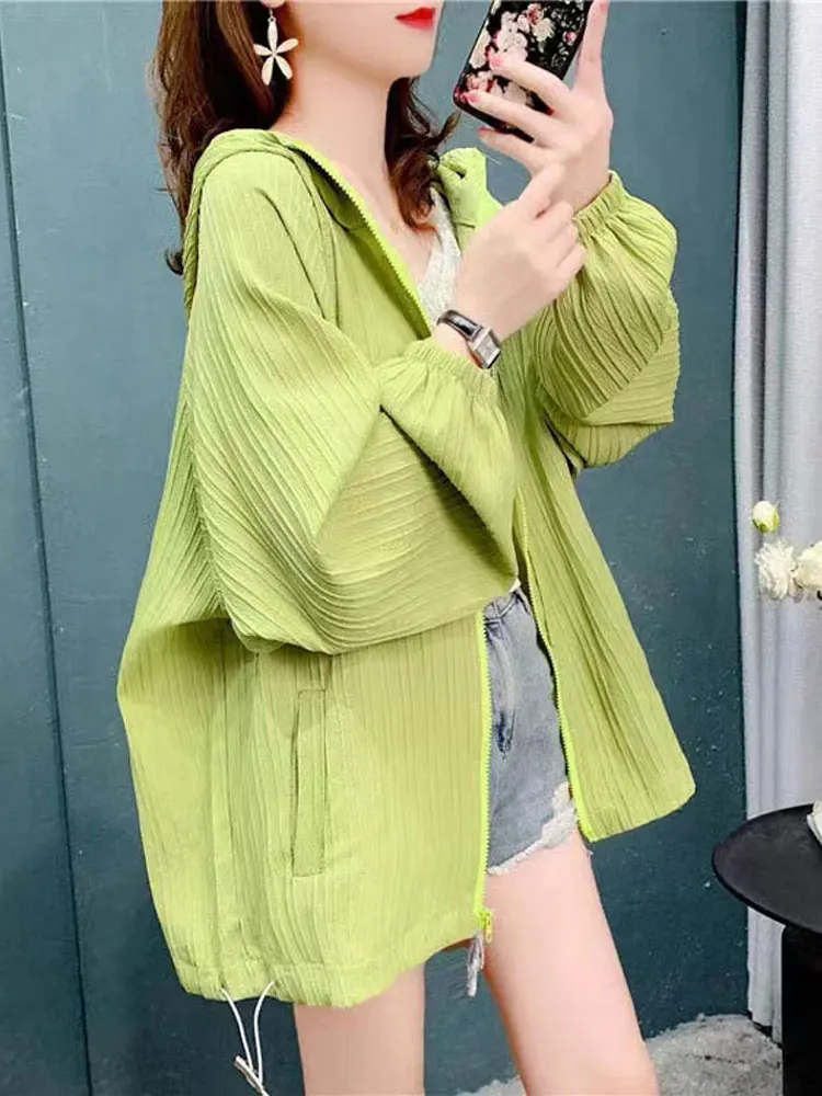 

Women's Summer Outdoor Cycling Lightweight Ice Silk Loose Breathable Sun Protection Outerwear Cardigan Trendy Polyester Fiber