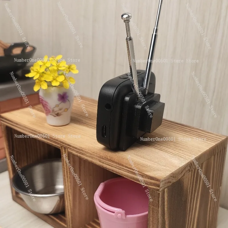 Mini Small TV Can Watch Miniature Model Suitable for Doll House Scene