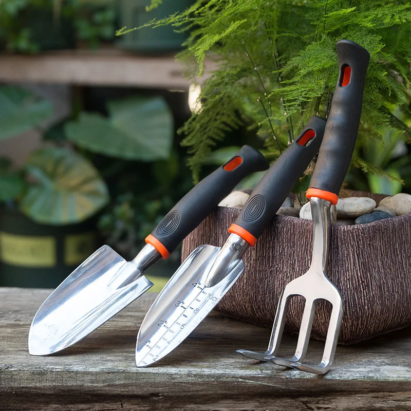 3PCS ガーデンアートツールセット 3ピース便利な家庭用小型鉄製シャベル 土壌をほぐしたり花を植えたりするのに最適