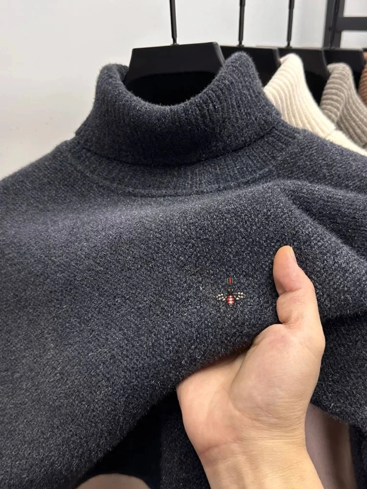 

Luxury brand bee embroidery pullover high-quality men top autumn winter trend comfort skin friendly warm knit high neck sweater