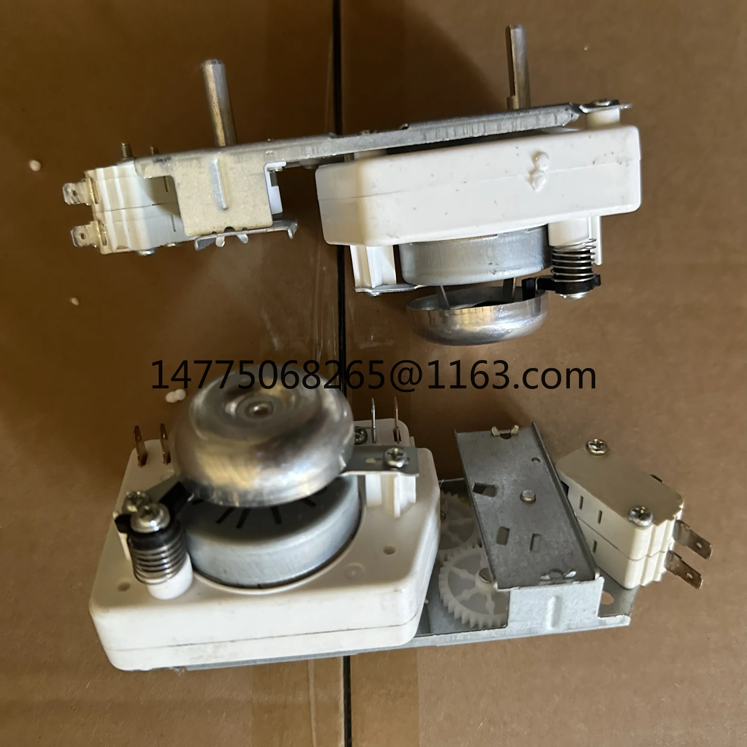 

Microwave oven with barbecue timer 220v