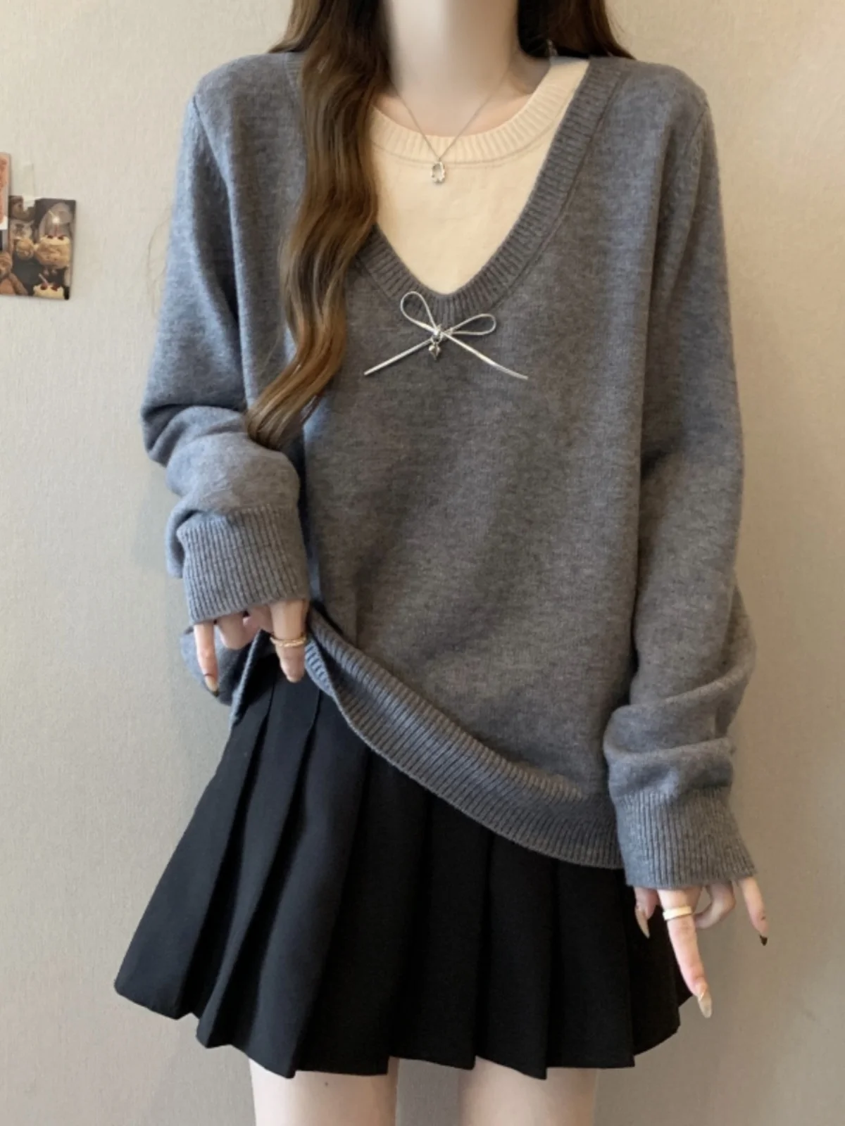 

Fashionable V-Neck Knitwear Women's Base Layer Knot Spring Autumn Thick Warm Pure Color Casual Comfortable Size plus