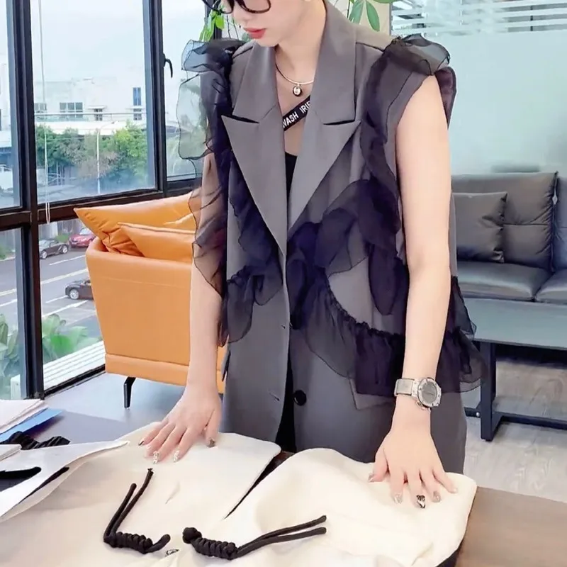 Suit Vest Female 2025 New Autumn Fashion Korean Temperament Sleeveless Casual Waistcoat Coat Female Tops