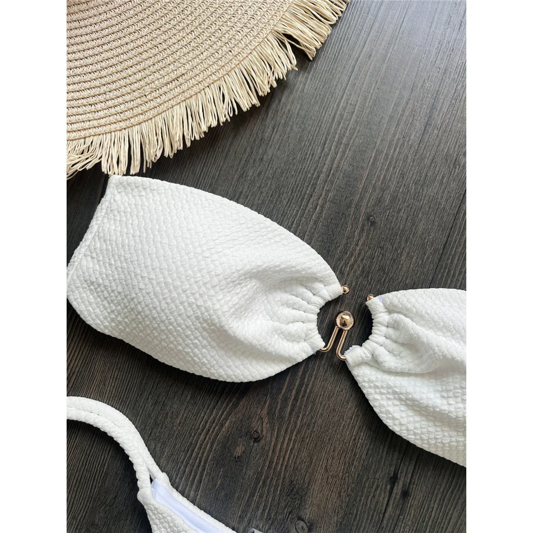 Neuer Bikini mit Faltenmuster, Bandeau-Oberteil, Metallring, Tanga-Schnitt, Damen-Badebekleidung, zweiteiliges Bikini-Set, Badeanzug, Badebekleidung, Modell V6403. – Detail 8