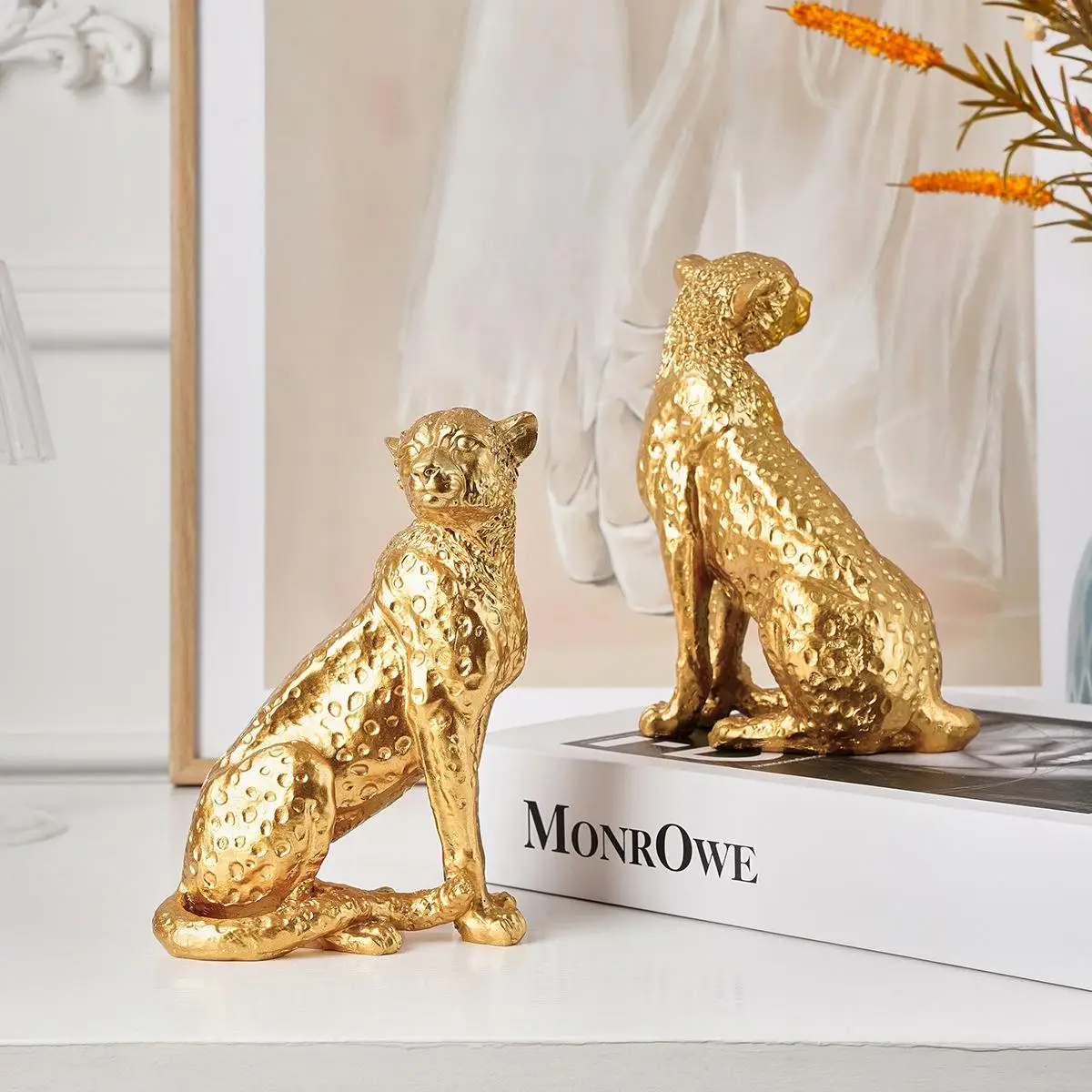 Luxury-glamorous Golden Cheetah Statue Decor.TV Cabinet And Bedside Table Soft Furnishing. Window Display Gift For Moving House