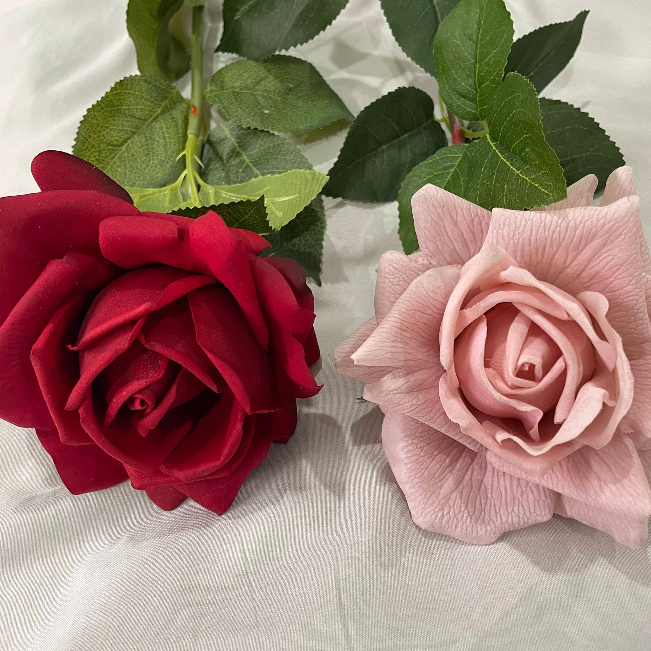 

D-R001 High Quality Beauty Wedding Decorative Fake Silk Latex Rose Artificial Real Touch White Artificial Flowers Rose