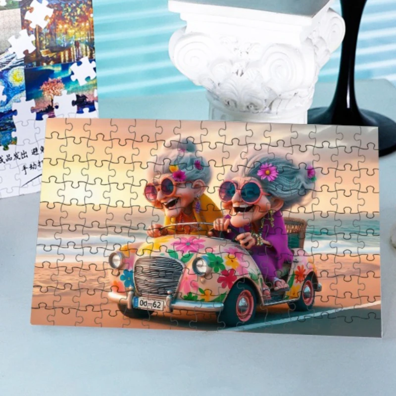 

Cartoon Puzzle-High Difficulty Mini 150 Pieces Jigsaw Puzzle Old Couple Puzzle Series Postcard Puzzle Envelope Packaging