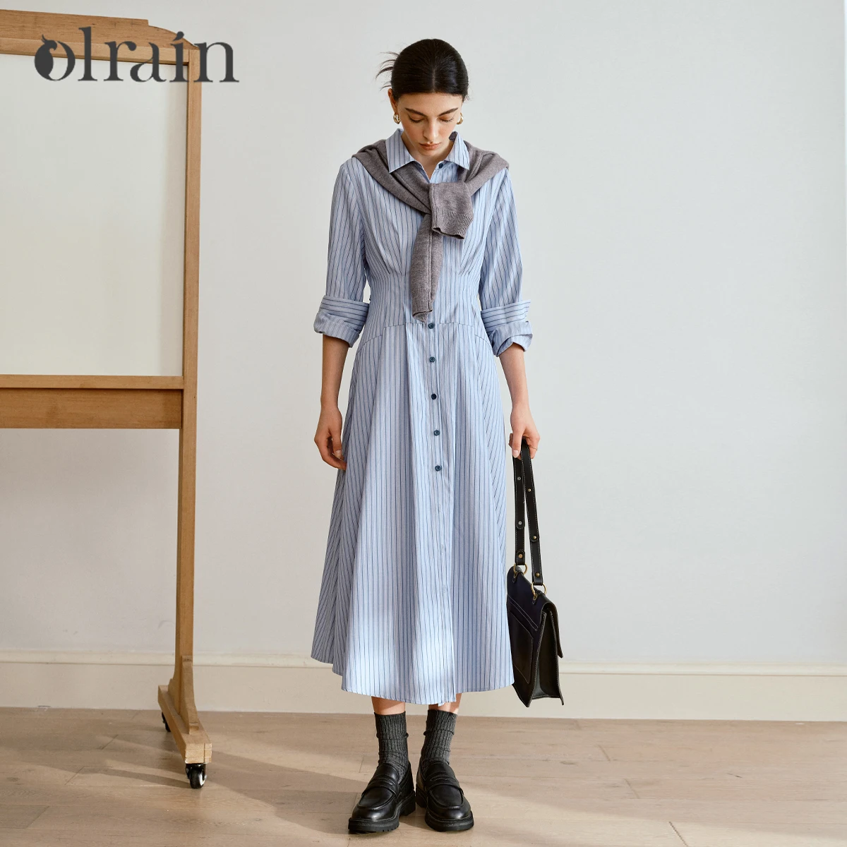 OLrain Damen Blaues Gestreiftes Hemdkleid Frühling 2026 Neu Polokragen Mittellanges Pendler-Freizeitkleid Langarm O57QL000386