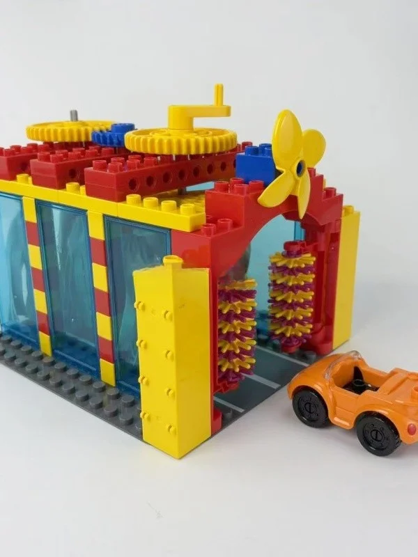 Large Particle Buil…