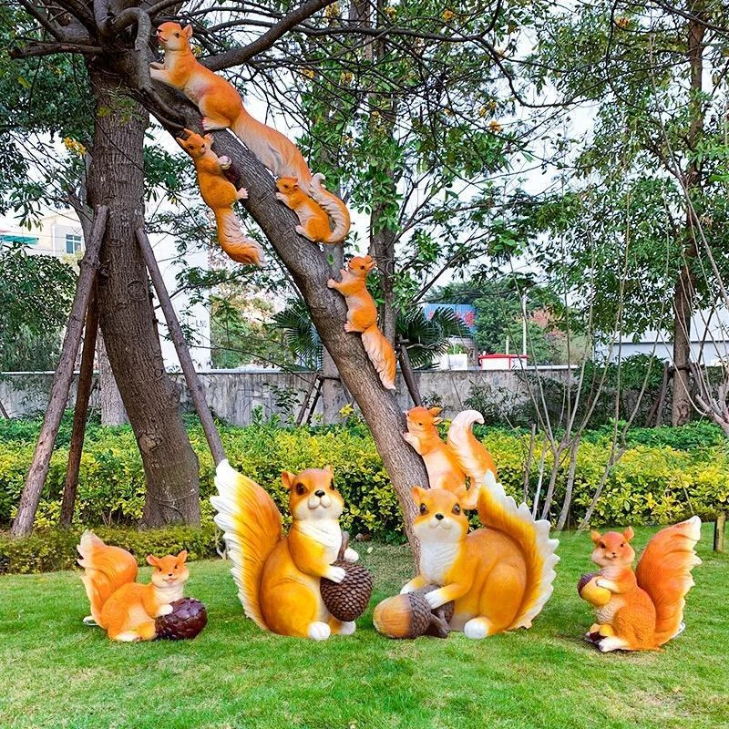 Oversized Simulated Squirrel Home Decoration Small Ornaments Landscape Artwork Sculpture Scenic Courtyard Lawn Decorations