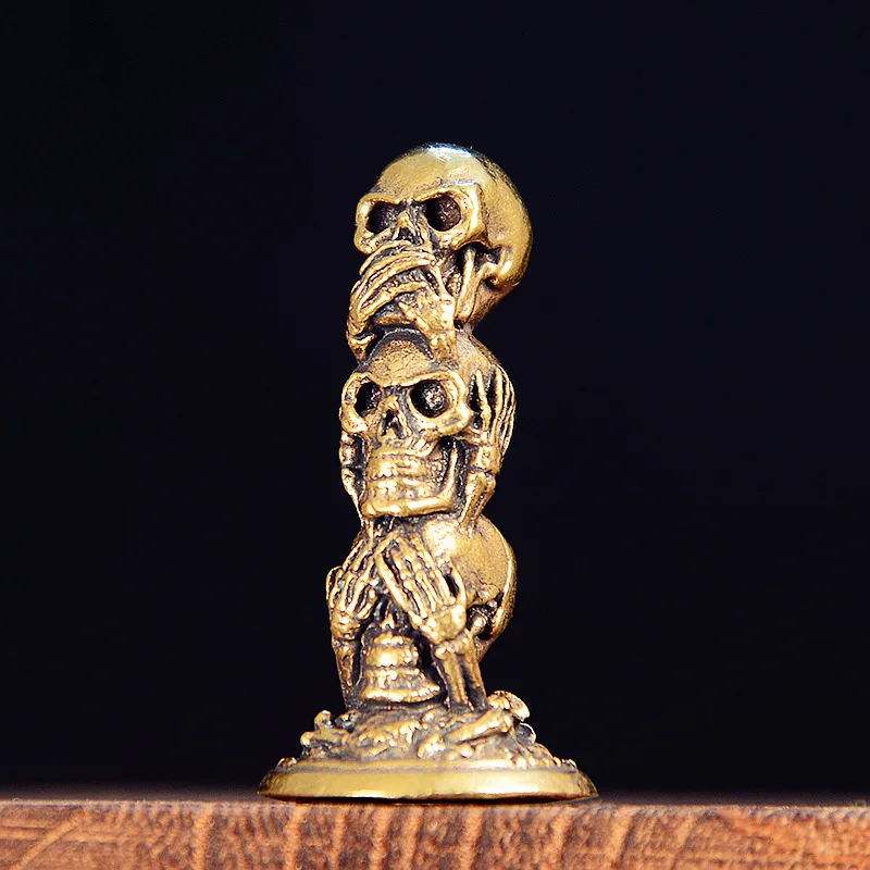 Brass Three Layers Skull Heads Small Statue Desktop Decorations Vintage Punk Miniatures Figurines Home Decors Ornaments Crafts