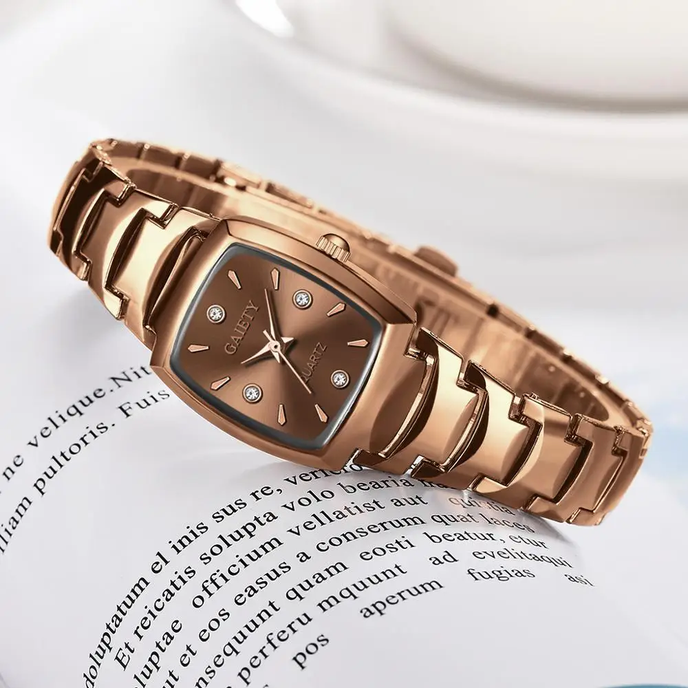 Fashion Luxury Quartz Watch Women Bracelet Watch Rose Gold Stainless Steel Wrist Watch Rhinestone Ellipse Creative Ladies Dress