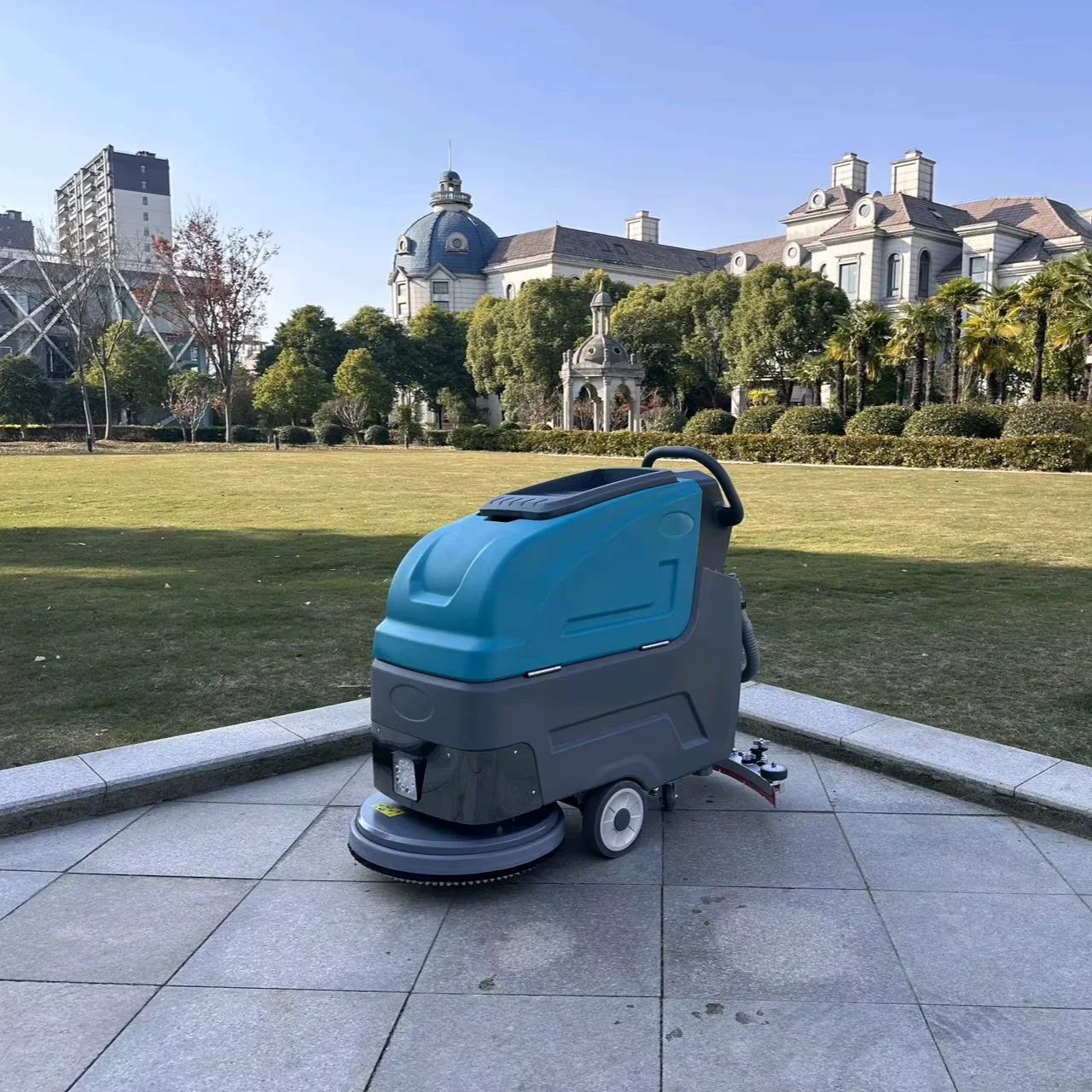 Hot Selling 24V Hotel Automatic Walk-Behind Electric Floor Scrubber New Hand Push Sweeper With Clean Battery Brush Motor