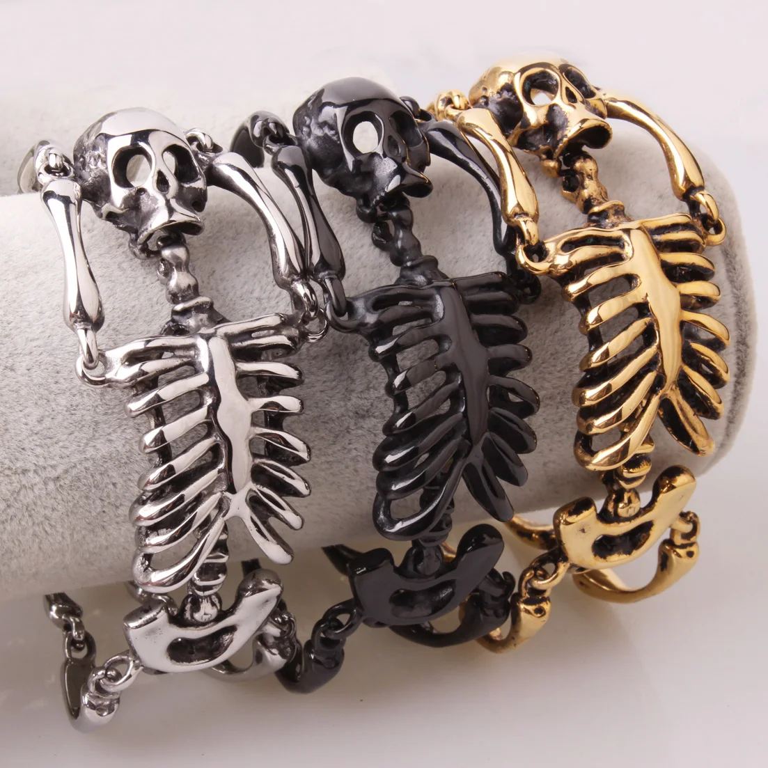

Hot Selling Classic Fashion Punk Stainless Steel Skull Skeleton Bracelet Men's Charm Gothic Bracelet Jewelry Gift