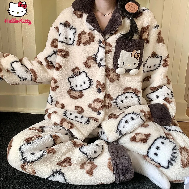 

Hello Kitty Women'S Sleepwear Thickened Coral Velvet Warm Autumn And Winter Velvet Cute Katie Printed Outerwear Home Clothingset