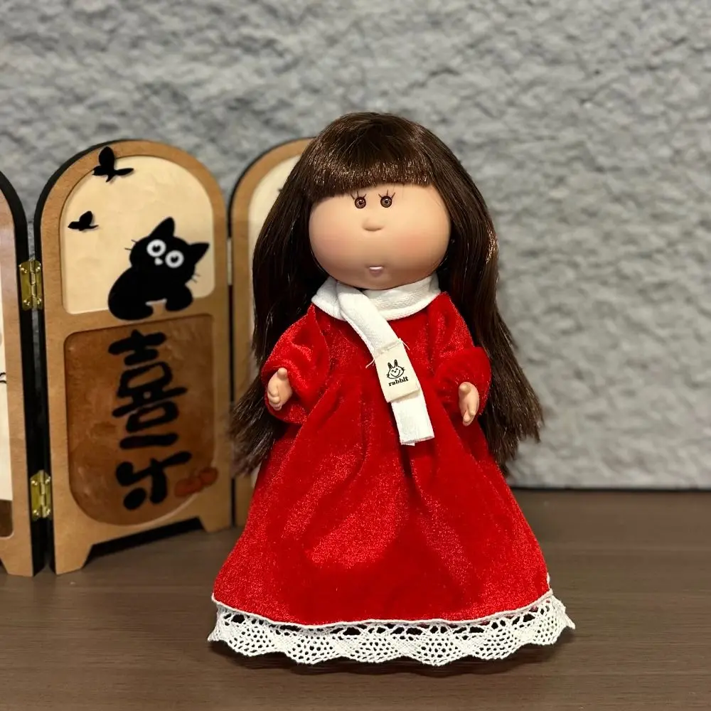 ตุ๊กตาไวนิลผมหยิก 24 ซม. ตาโต ผิวสีเข้ม แต่งตัวได้ ตุ๊กตา Mia Potato ขยับได้ 24 ซม. ฟิกเกอร์แอคชั่น ตุ๊กตาพร้อมอุปกรณ์เสริม