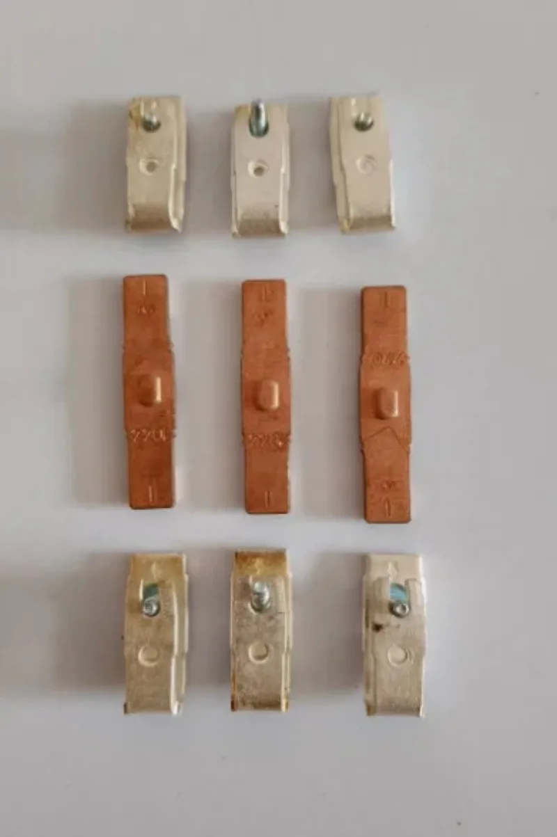 

Brand New 3RT1944-6A Main Contact Kit for 3RT1044 3RT5044 3RT1344 AC Fast delivery