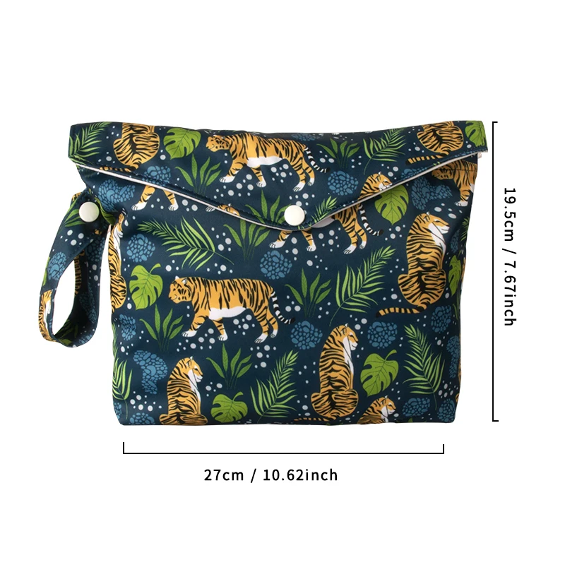 Reusable Diaper Bags, Waterproof PUL Bag for Stroller for Women, Fashionable Makeup Bags, Animal Print, 17.5*27cm, 1 Pc