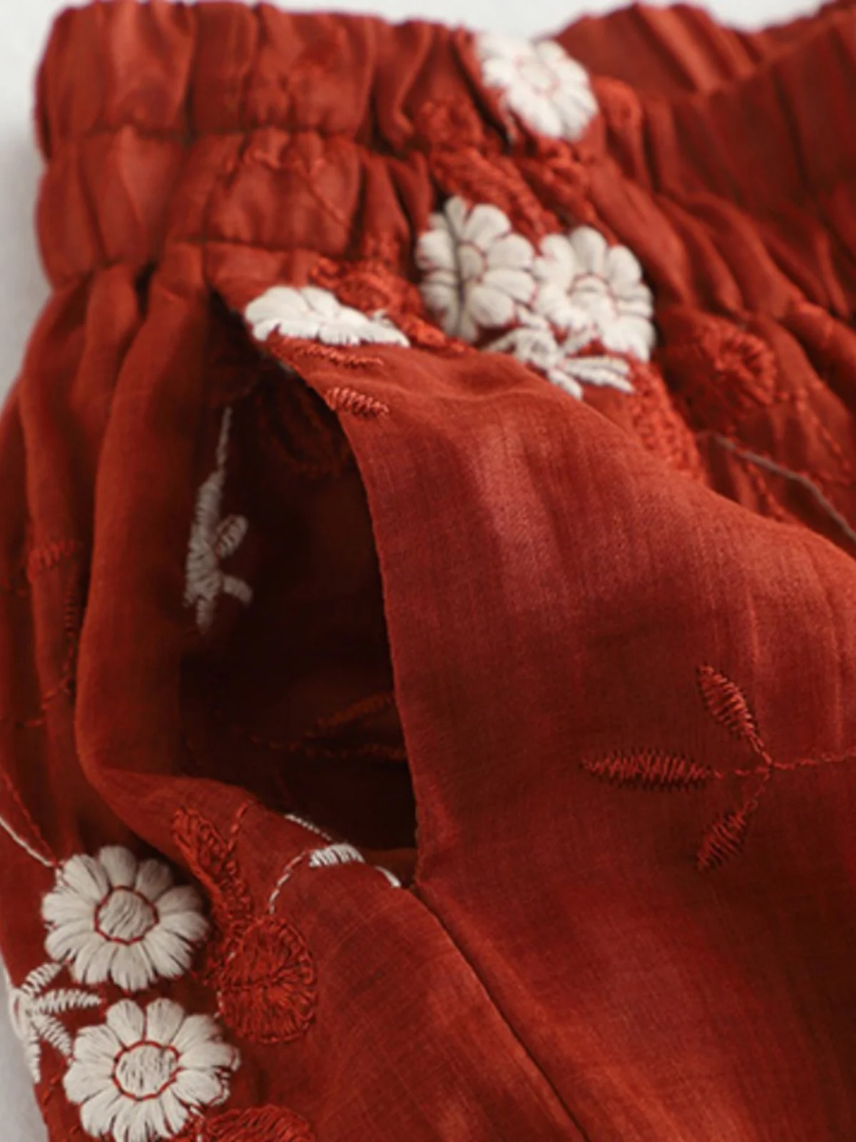 

Тяжелая вышивка Флора, двухслойные орты, эластичная талия, утягивающие широкие брюки, повседневная летняя женская одежда больших размеров