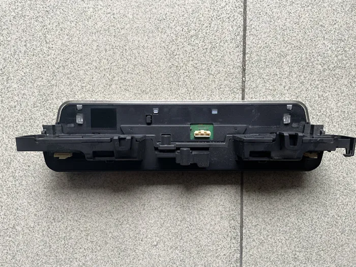 

KD-65X9000B 1-889-413-11