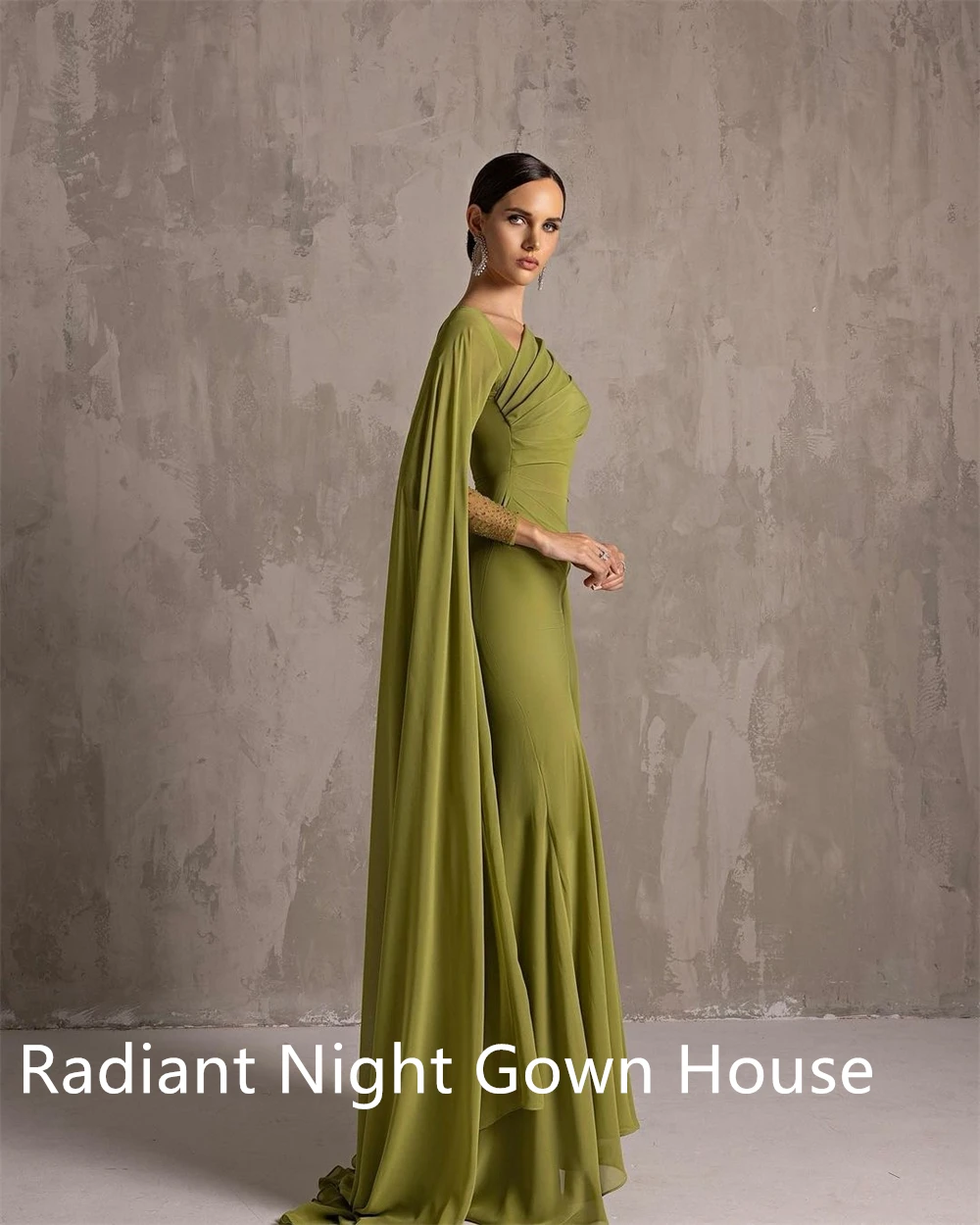 Maßgeschneidertes, temperamentvolles, grünes Chiffon-Abendkleid, exquisite lange Ärmel, Schal, Reißverschluss hinten, Meerjungfrau, maßgeschneiderter Anlass G