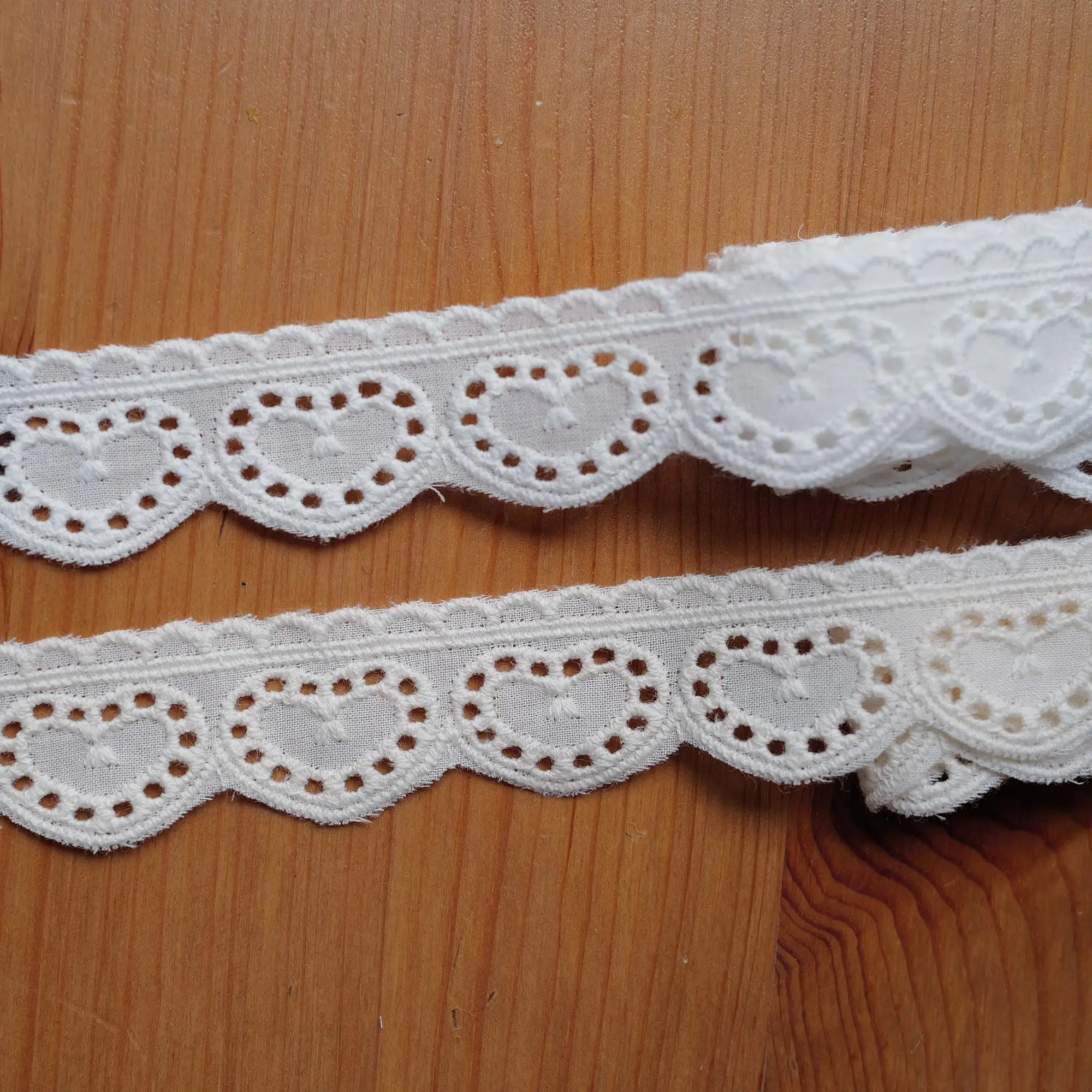 1 Yard 100% Cotton Embroidery Lace Loving Heart Skirt Edge Wave Decorative Clothing DIY 2.5cm Wide