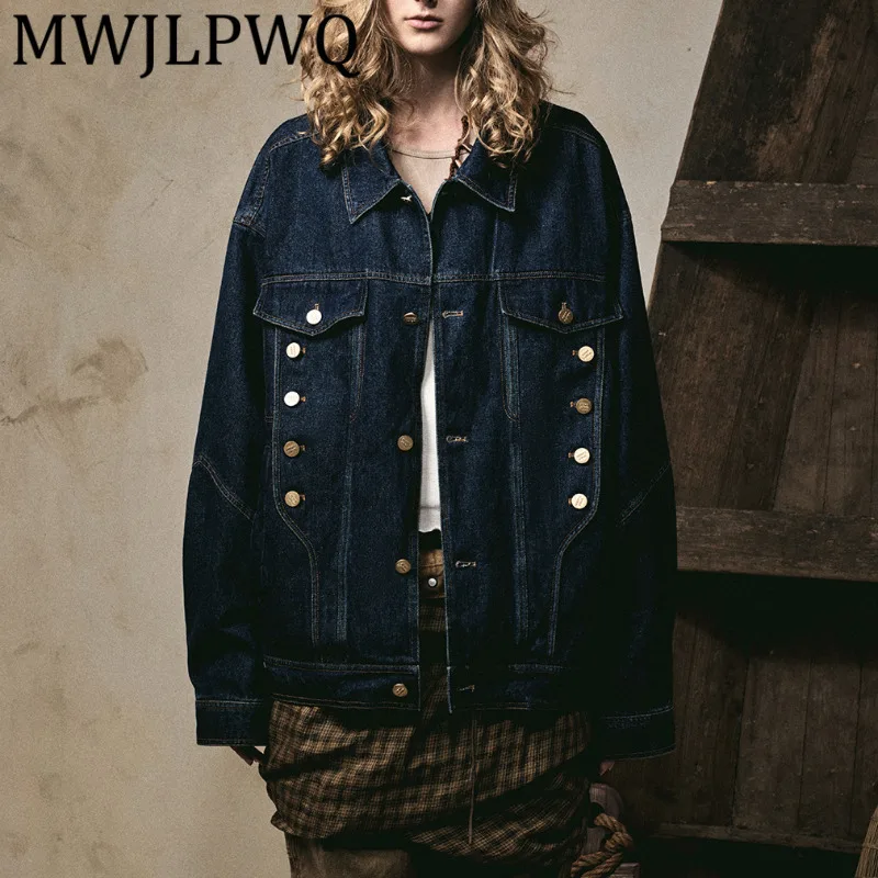 

MWJLPWQ 2025 осенняя джинсовая куртка в американском стиле с пуговицами, мужская уличная потертая рабочая одежда, новое модное пальто 21261