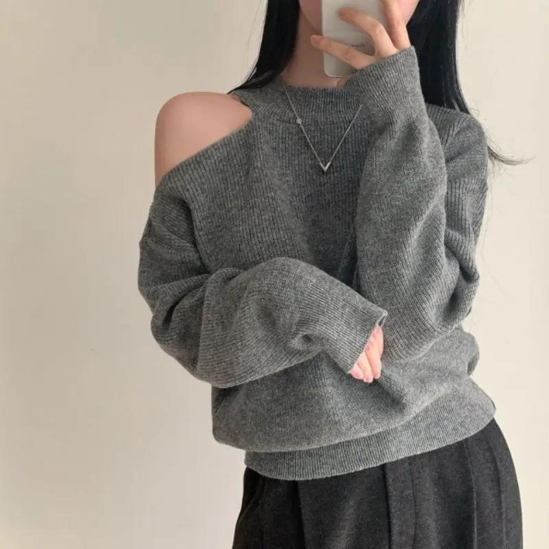 

REALEFT Autumn Winter Off Shoulder Knitted Women's Pullovers Long Sleeve O-neck Korean Casual Loose Sweaters Female 2025 New