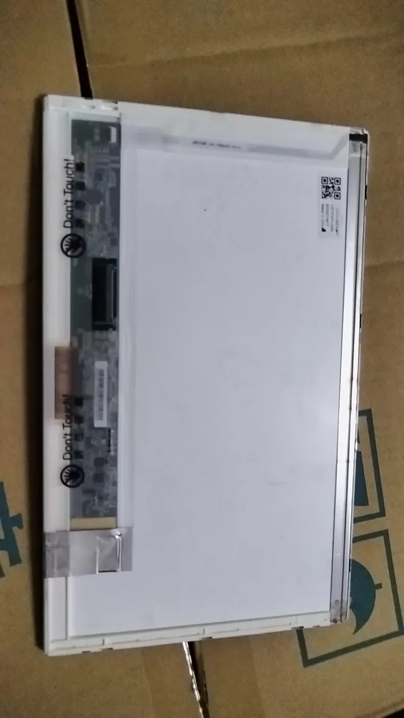 10.1 inch LQ101W1LG02 LCD Screen Display Panel ,stock test shows normal