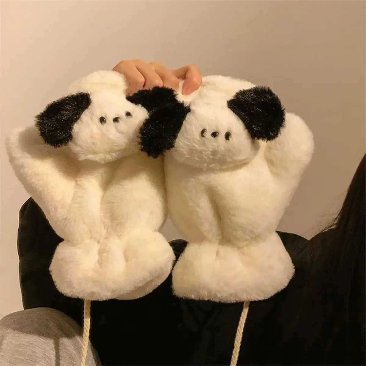 أنيمي سانريو سينامورول الكرتون قفازات الشتاء لطيف Pochacco الدافئة الباردة فتاة طالب أفخم نصف اصبع الوجه متابعة قفازات فتاة هدية