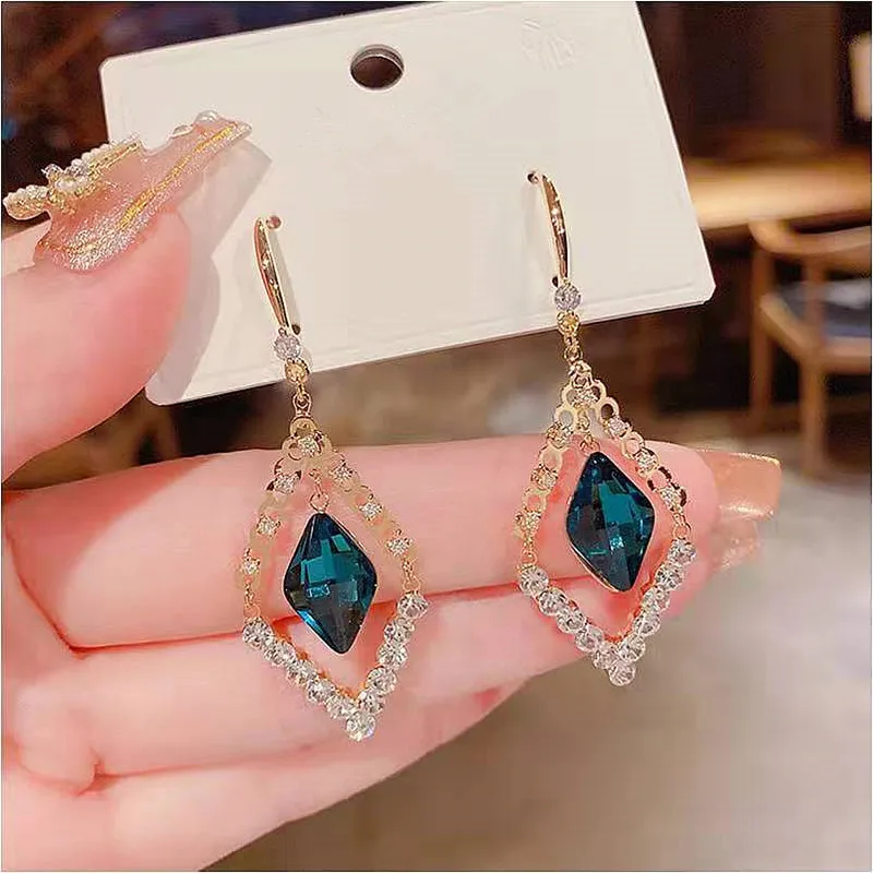 Luxury Crystal Earrings Charm Imitation Gemstone Earring Personality Geometry Ear Hook Beautiful Rhombus Design Wedding Party