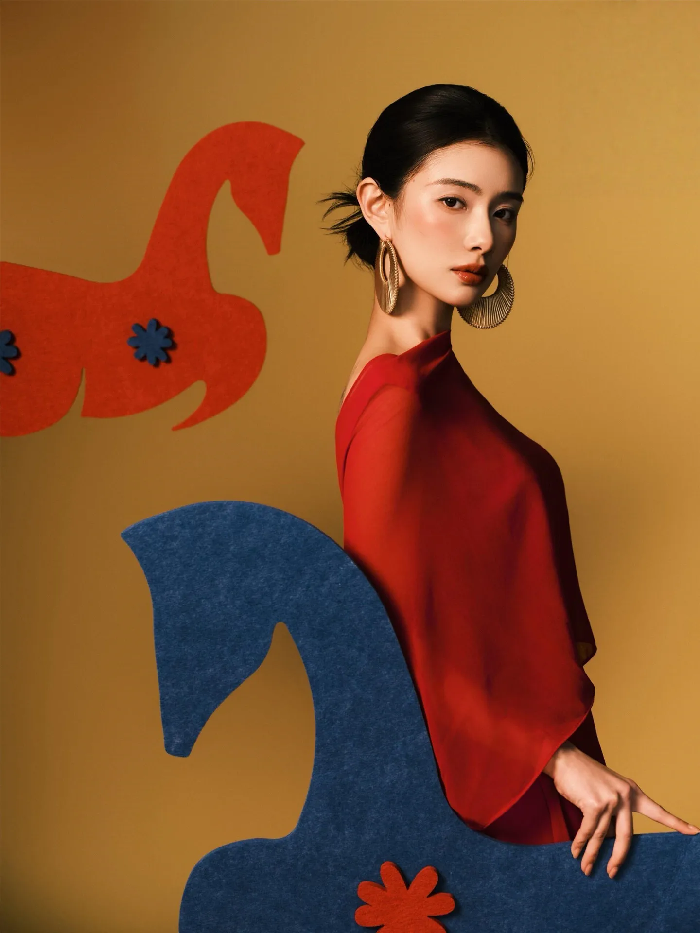 

New Year Portrait Photoaphy Eastern Aesthetic National Sle Studio Costume Traditional Chinese New Year Themed Outfit