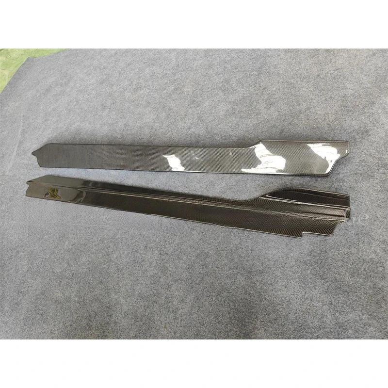 

High Quality V-Style Carbon Fiber Side Skirts Extension For Huracan LP610