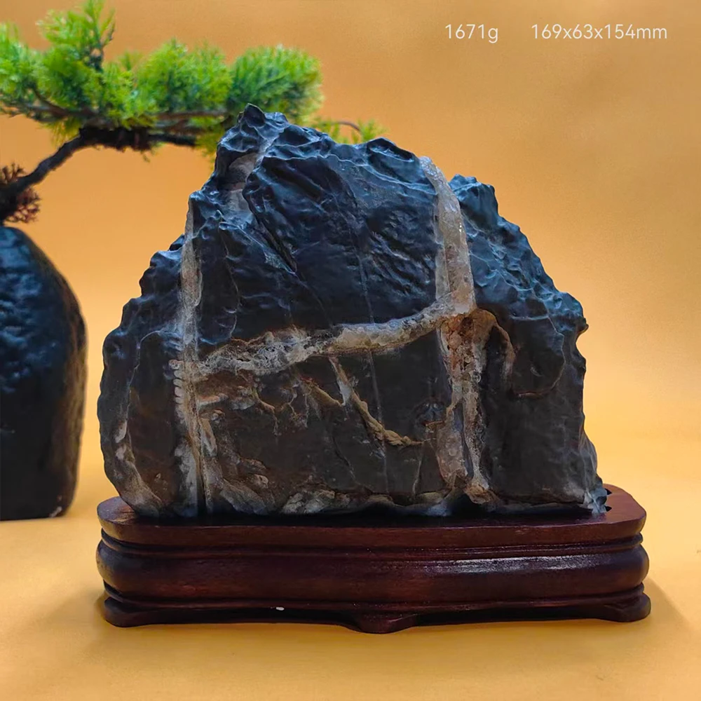 

Suiseki Stone Cadeau Homme Sculpture Stone Mountain Rock Collection Asian Natural Stone Office Decoration Rough Stone