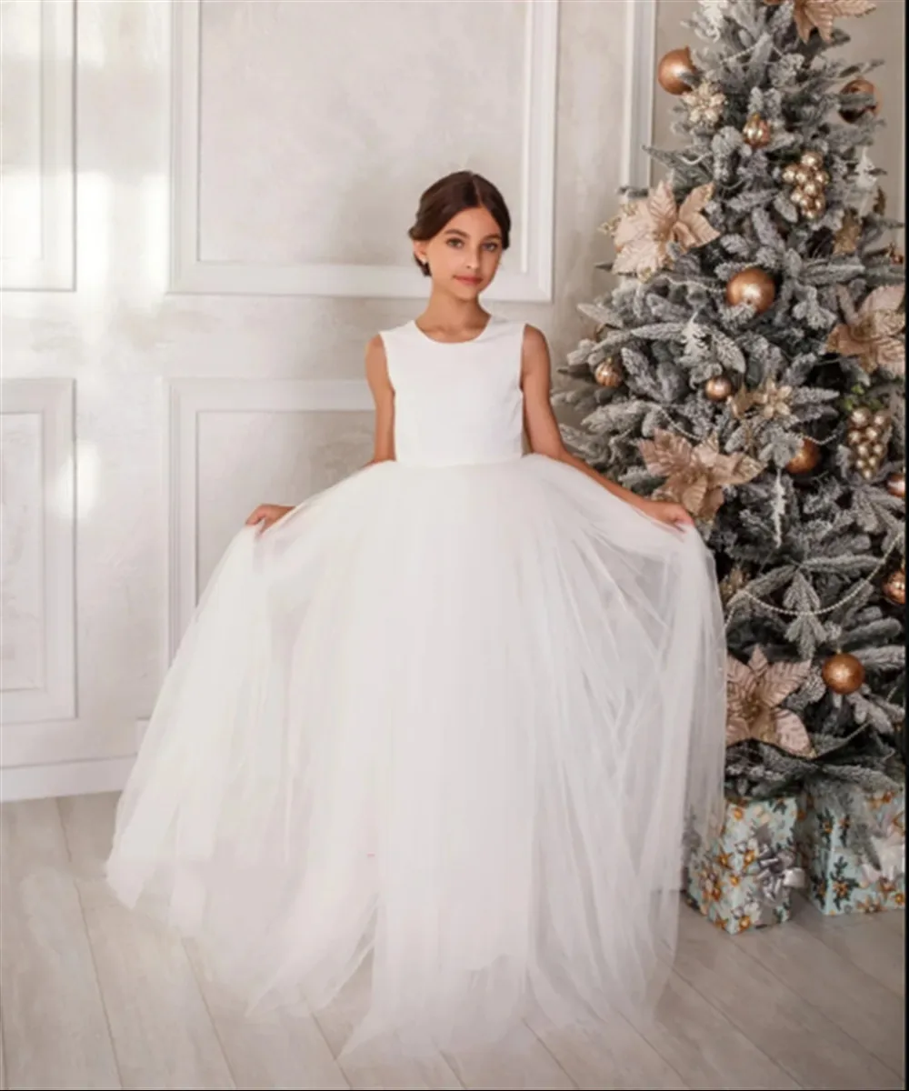 

Customized Child Flower Girl Dress for Wedding Sleeveless with Bow Long Bridesmaid Pageant Birthday Party First Communion Gown