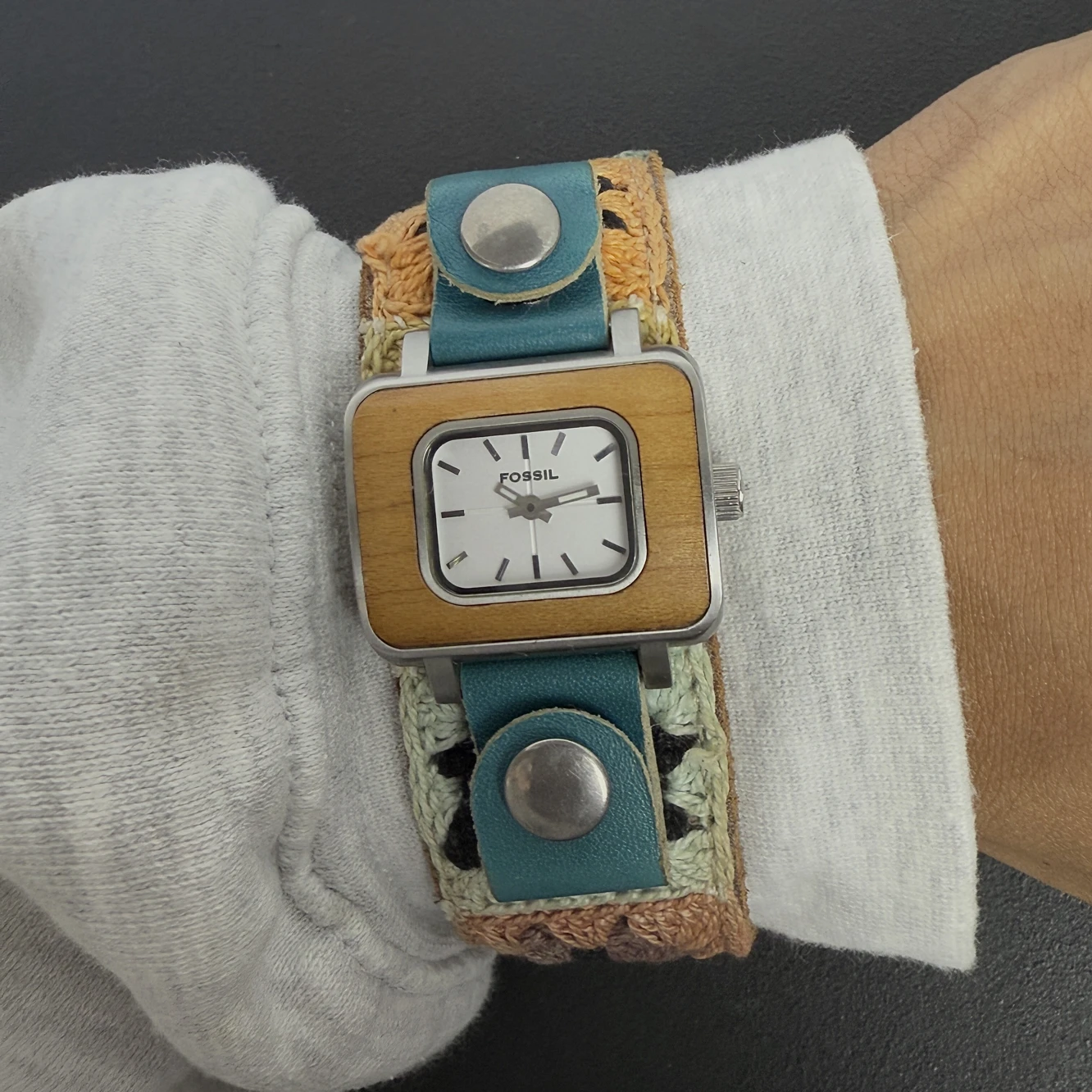 

Medieval Watch Vintage Ethnic Knitted Leather Strap Vintage Quartz Watch