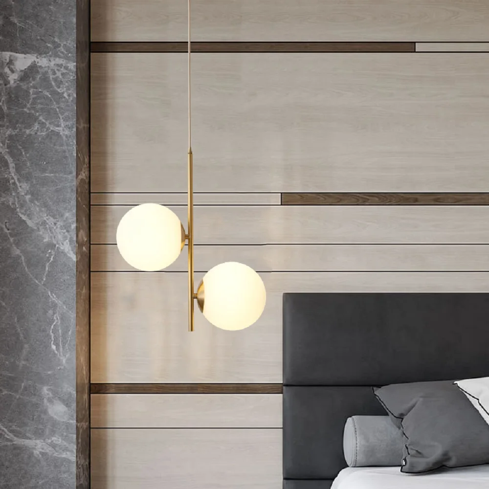 Luces colgantes de cobre simples modernas para dormitorio, LED de lámparas colgantes mesita de noche, bola acrílica creativa nórdica, cocina,