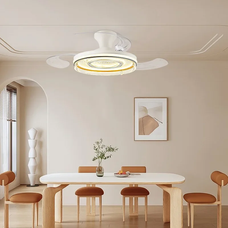 シーリングファンライト 北欧風 シンプル ダイニングルームファンライト 家庭用寝室 リビングルーム ファン付きシャンデリア