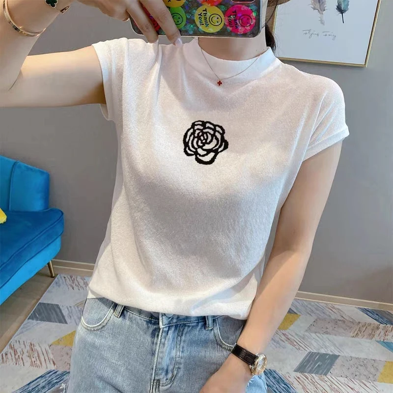 Summer Women's Ice Silk Casual Round Neck Short Sleeve Flower Pattern Knitted Sweater