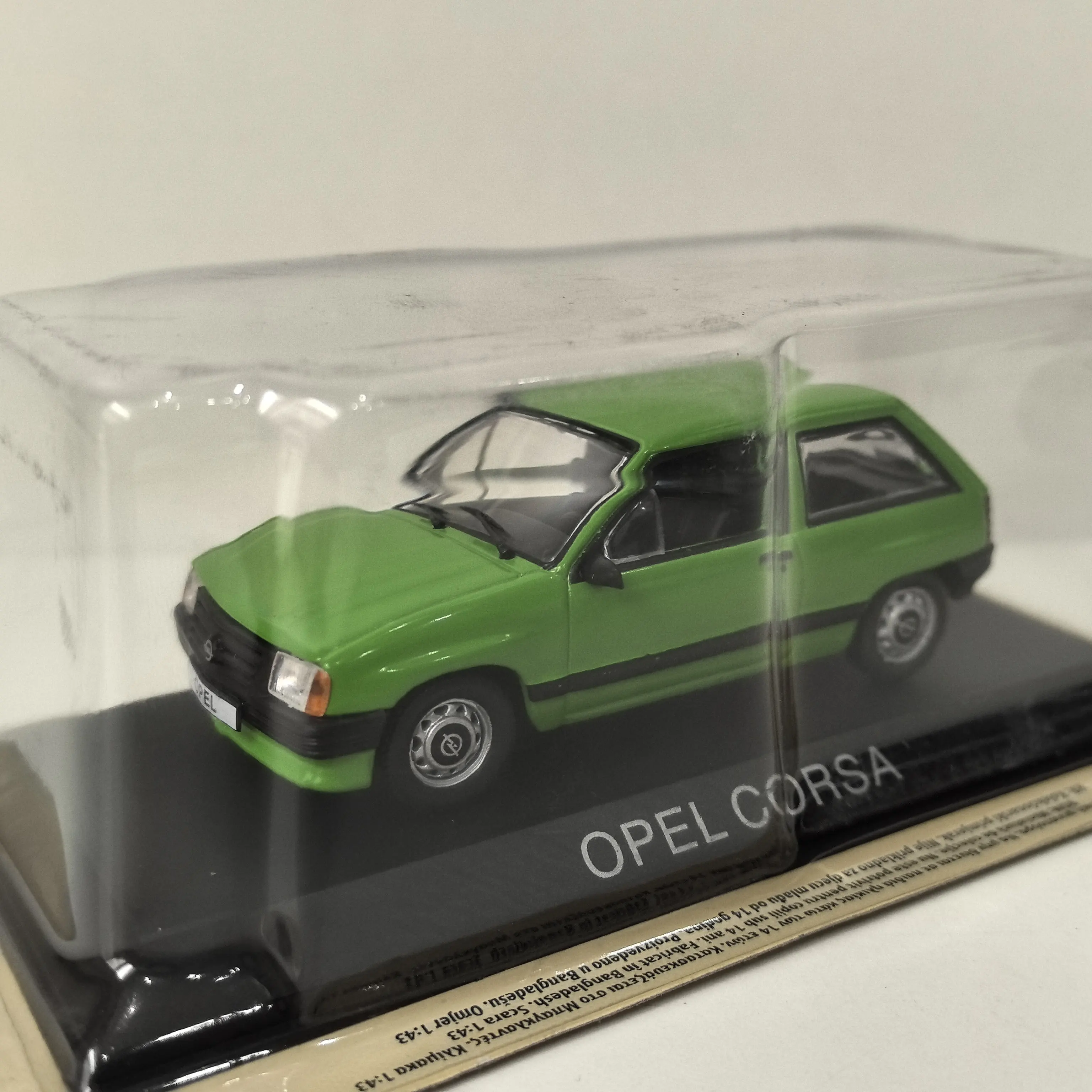 Diecast IXO 1:43 Scale OPEL CORSA Alloy Car Model