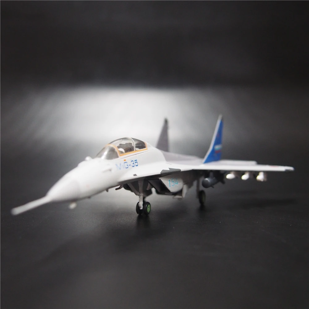 1:100 Scale MIG 35 Military Combat Aircraft Model Alloy Die Casting Military Product MIG-35 The Plane Collecting Toy Gifts