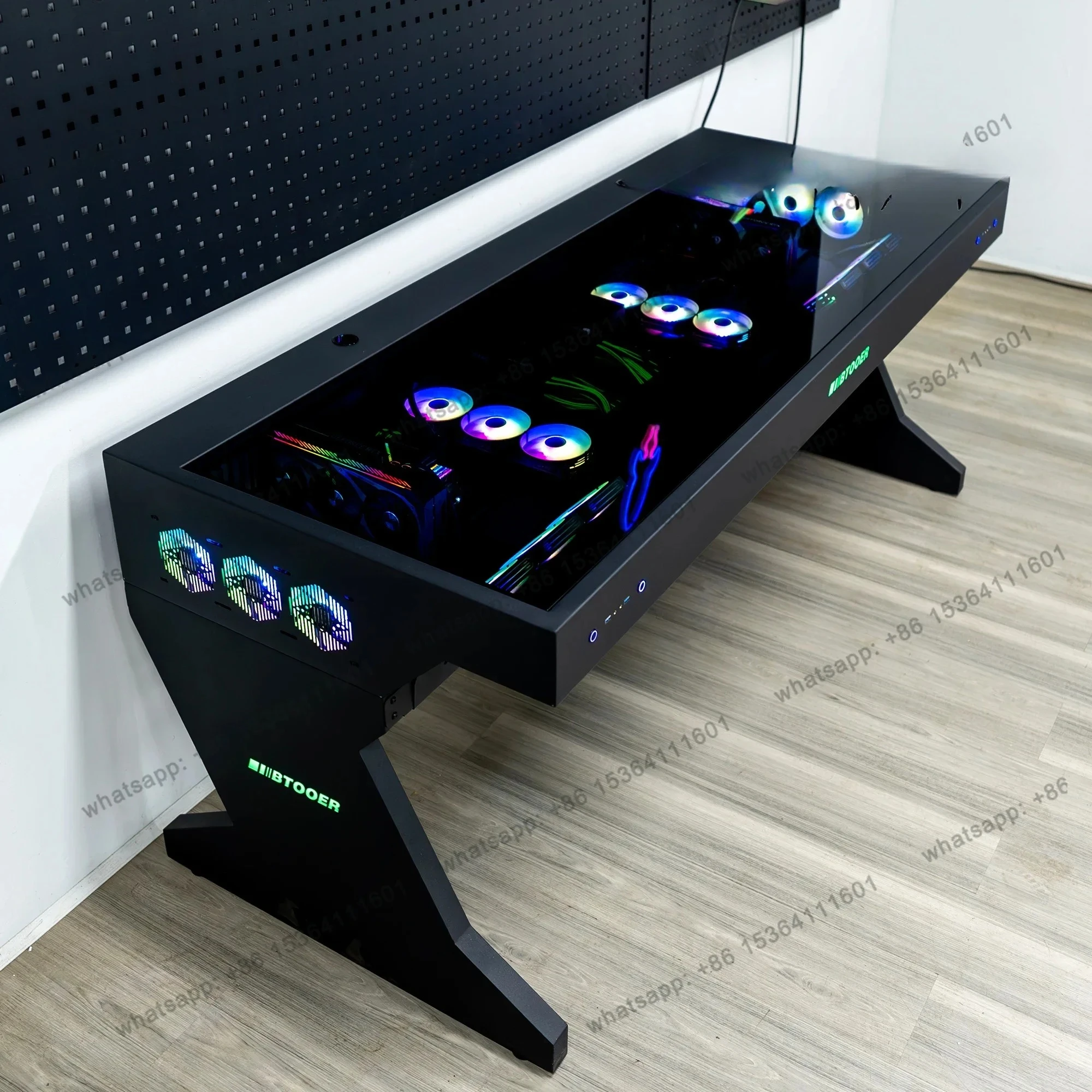 Computer chassis integrated table, two hosts can be installed for two people, cool large chassis, water-cooled e-sports table
