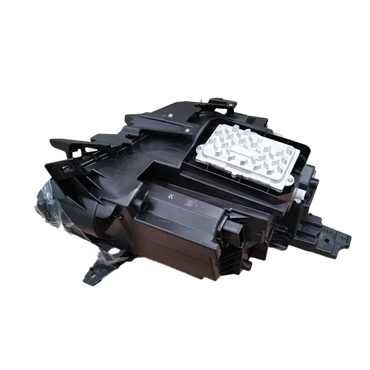 Suitable for automotive after-sales service Auto Parts Good Quality 7051030800 Left Headlight For Geely VF12