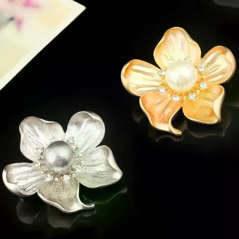 European And American Fashion Retro Alloy Flower Set With Pearl Brooch Chest Flower